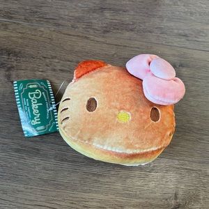 HELLO KITTY-Imported (NWT) Special Ed. Bakery Bun Soft Pouch